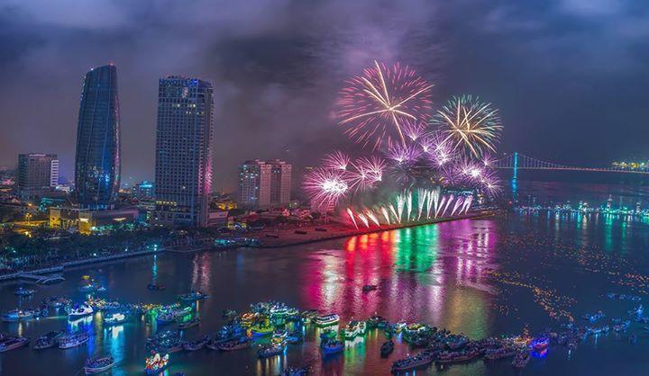 Vian Hotel Da Nang Buitenkant foto