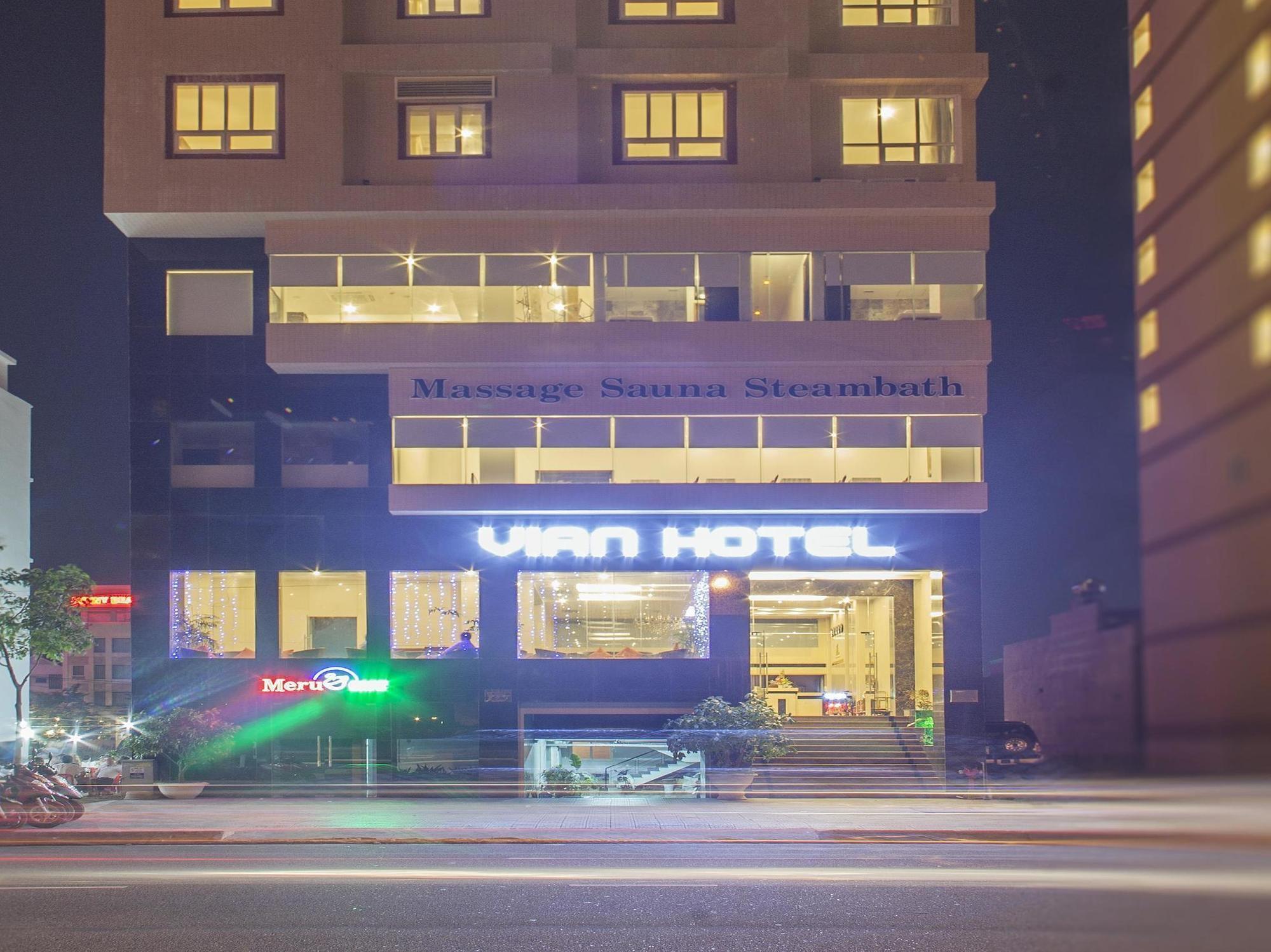 Vian Hotel Da Nang Buitenkant foto